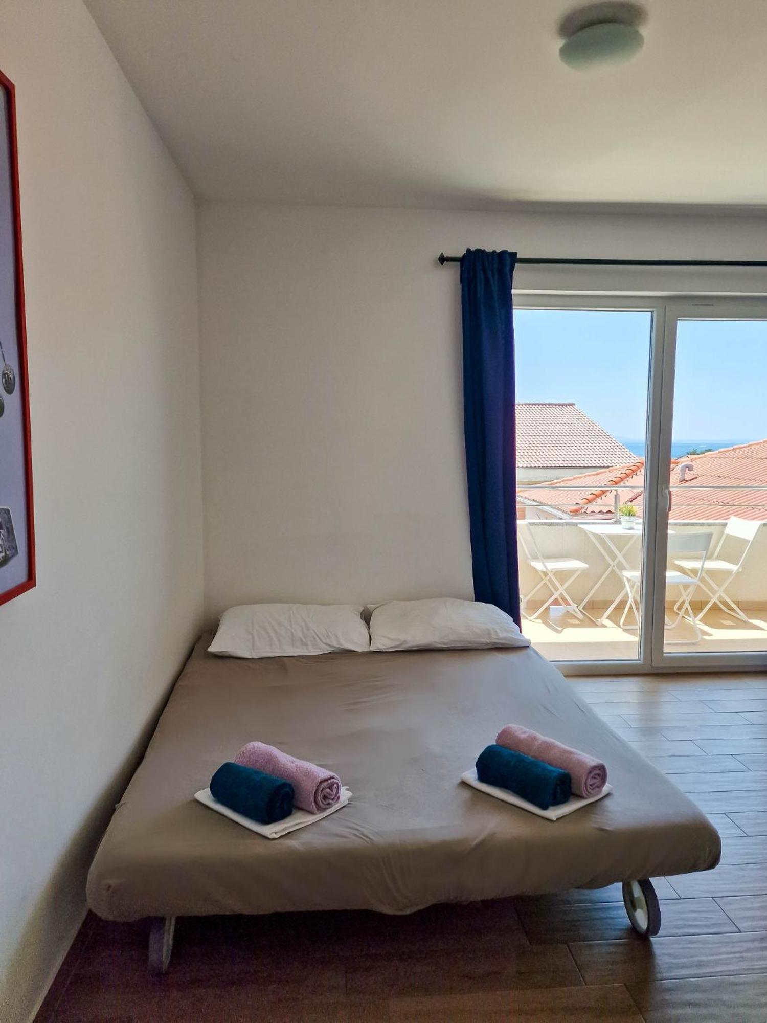 Avada Premium Apartment Novalja Bagian luar foto
